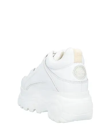 https://images.styletyx.com/images/white-leather-sneakers-buffalo-1908003462_3.webp