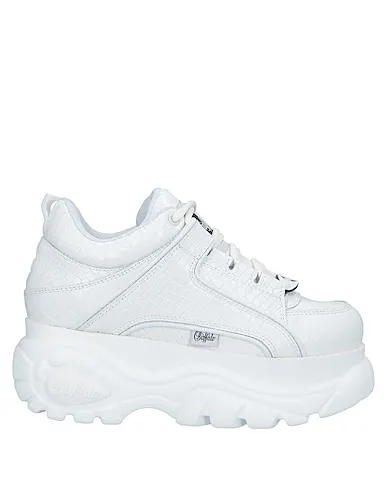 https://images.styletyx.com/images/white-leather-sneakers-buffalo-678897678_1.webp