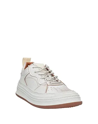 https://images.styletyx.com/images/white-leather-sneakers-buttero-r-13097968_2.webp