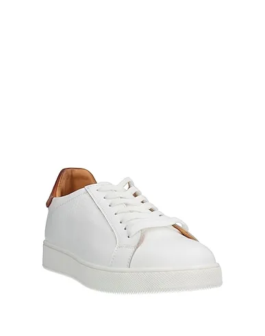 https://images.styletyx.com/images/white-leather-sneakers-cafenoir-3049391_2.webp