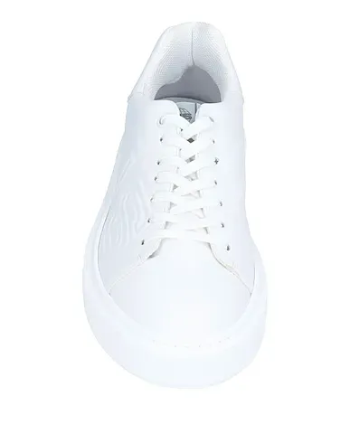 https://images.styletyx.com/images/white-leather-sneakers-cesare-paciotti-4us-1225328451_4.webp