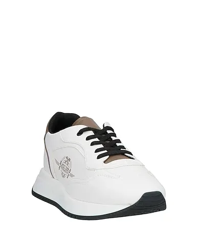 https://images.styletyx.com/images/white-leather-sneakers-cesare-paciotti-4us-711424505_2.webp