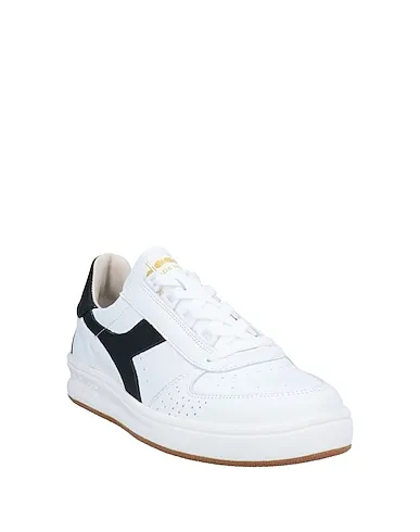 https://images.styletyx.com/images/white-leather-sneakers-diadora-heritage-13713360_2.webp