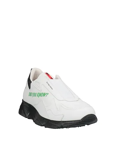 https://images.styletyx.com/images/white-leather-sneakers-f-wd-13226379_2.webp