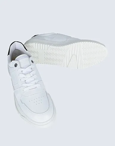 https://images.styletyx.com/images/white-leather-sneakers-jack-jones-13212323_2.webp
