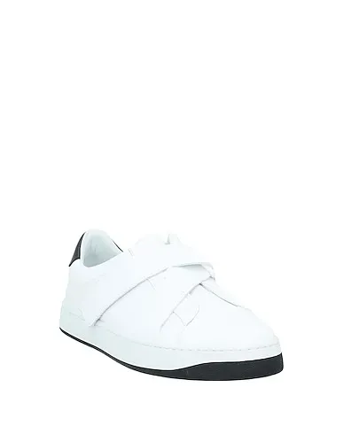 https://images.styletyx.com/images/white-leather-sneakers-kenzo-1492456_2.webp