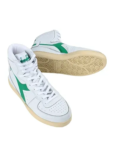 https://images.styletyx.com/images/white-leather-sneakers-mi-basket-used-diadora-heritage-2280280_2.webp