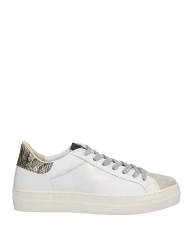 https://images.styletyx.com/images/white-leather-sneakers-nira-rubens-13315048_1.webp