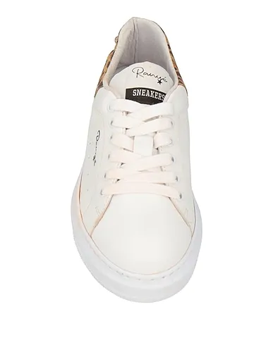 https://images.styletyx.com/images/white-leather-sneakers-ranye-872387964_4.webp