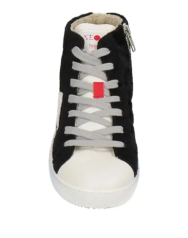 https://images.styletyx.com/images/white-leather-sneakers-sequel-by-ishikawa-13006418_4.webp