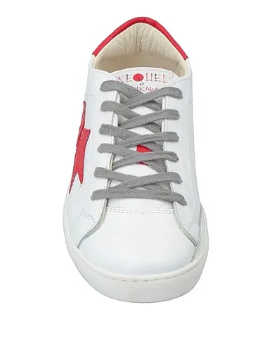 https://images.styletyx.com/images/white-leather-sneakers-sequel-by-ishikawa-13415666_4.webp