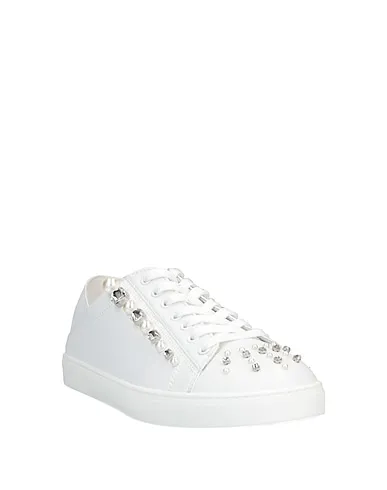https://images.styletyx.com/images/white-leather-sneakers-stuart-weitzman-3073979_2.webp