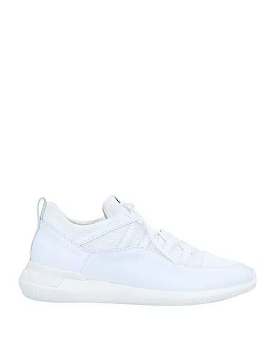https://images.styletyx.com/images/white-leather-sneakers-tod-s-no-code-1565507_1.webp