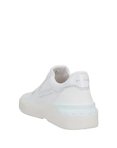 https://images.styletyx.com/images/white-leather-sneakers-tod-s-no-code-711334746_3.webp