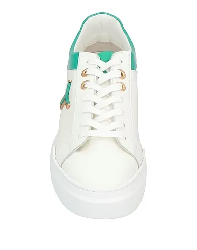 https://images.styletyx.com/images/white-leather-sneakers-tonakai-13302609_4.webp