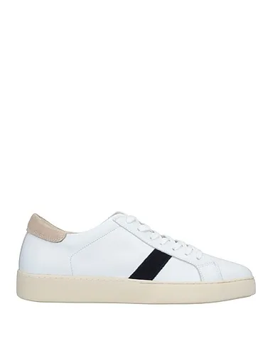 https://images.styletyx.com/images/white-leather-sneakers-tsd12-2657252_1.webp