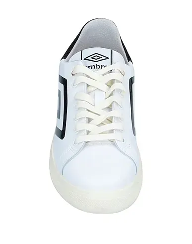 https://images.styletyx.com/images/white-leather-sneakers-umbro-3267714_4.webp