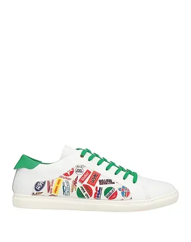https://images.styletyx.com/images/white-leather-sneakers-wally-walker-13321997_1.webp