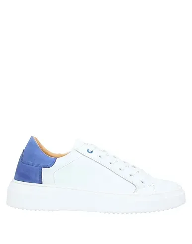 https://images.styletyx.com/images/white-leather-sneakers-ylati-656031_1.webp