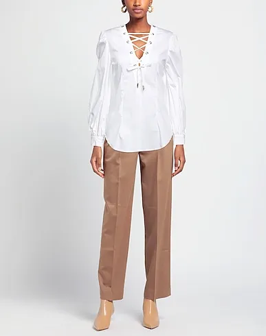 https://images.styletyx.com/images/white-plain-weave-blouse-reverse-13432675_2.webp