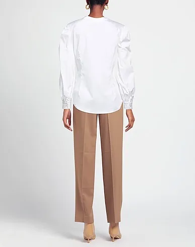 https://images.styletyx.com/images/white-plain-weave-blouse-reverse-13432675_3.webp