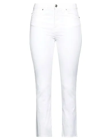 https://images.styletyx.com/images/white-plain-weave-casual-pants-2w2m-12912568_1.webp