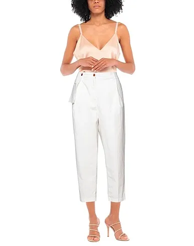 https://images.styletyx.com/images/white-plain-weave-casual-pants-bonheur-1422722_2.webp