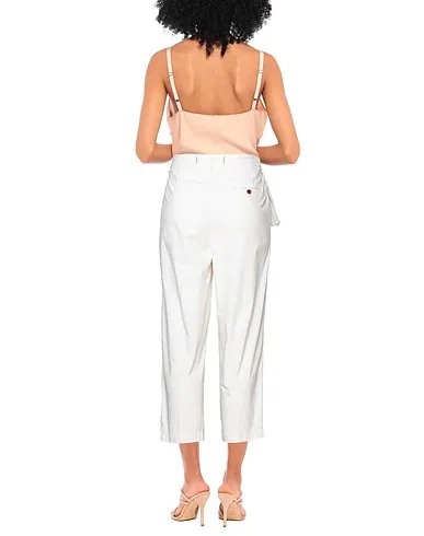https://images.styletyx.com/images/white-plain-weave-casual-pants-bonheur-1422722_3.webp