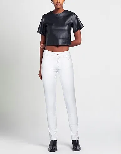https://images.styletyx.com/images/white-plain-weave-casual-pants-cigala-s-13315838_2.webp