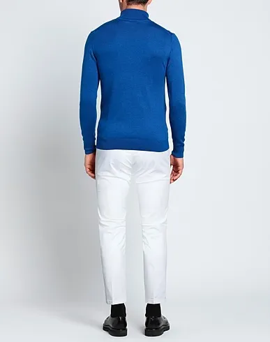 https://images.styletyx.com/images/white-plain-weave-casual-pants-martin-zelo-13285262_3.webp