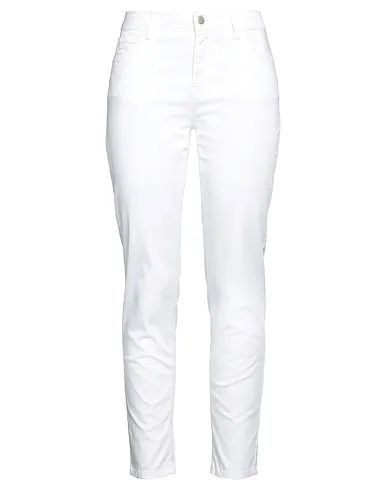 https://images.styletyx.com/images/white-plain-weave-casual-pants-vanity-italy-135577124_1.webp