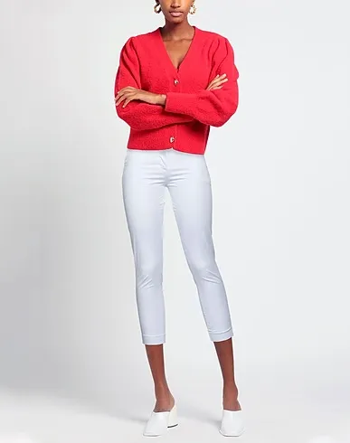 https://images.styletyx.com/images/white-plain-weave-casual-pants-white-wise-13690411_2.webp