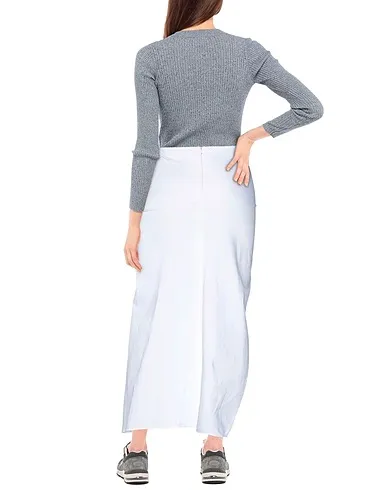 https://images.styletyx.com/images/white-plain-weave-maxi-skirts-actualee-1264211_3.webp