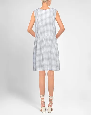 https://images.styletyx.com/images/white-plain-weave-midi-dress-vivienne-westwood-anglomania-1384258_4.webp
