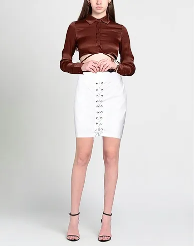 https://images.styletyx.com/images/white-plain-weave-mini-skirt-marc-ellis-940863061_2.webp