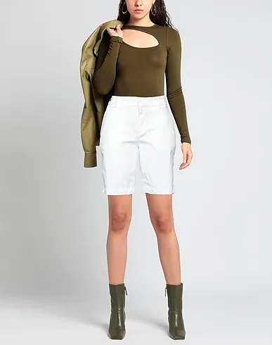 https://images.styletyx.com/images/white-plain-weave-shorts-bermuda-mos-mosh-470508464_2.webp