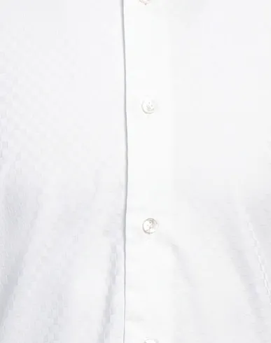 https://images.styletyx.com/images/white-plain-weave-solid-color-shirt-barba-napoli-713759552_4.webp