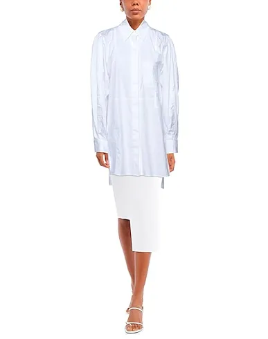 https://images.styletyx.com/images/white-plain-weave-solid-color-shirts-blouses-loewe-2696749_2.webp