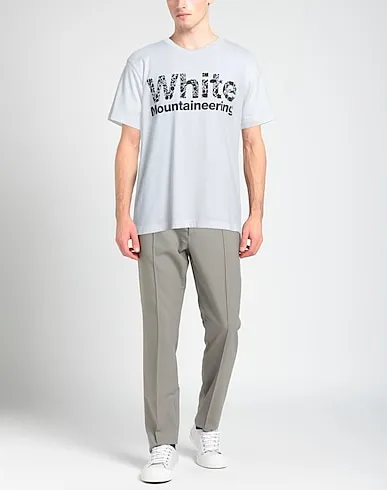 https://images.styletyx.com/images/white-plain-weave-t-shirt-white-mountaineering-13436346_2.webp