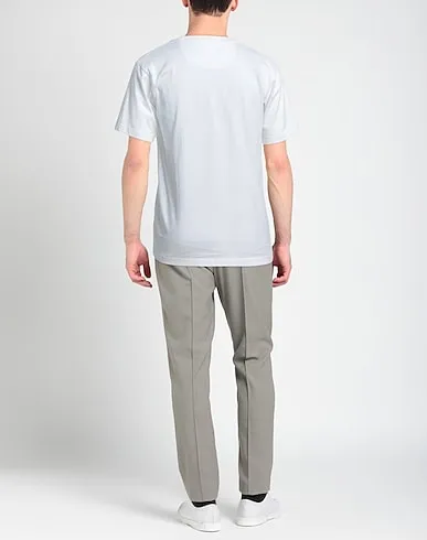 https://images.styletyx.com/images/white-plain-weave-t-shirt-white-mountaineering-13436346_3.webp