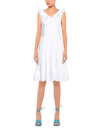 https://images.styletyx.com/images/white-poplin-midi-dress-a-mangano-467503003_2.webp