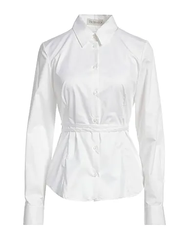 https://images.styletyx.com/images/white-poplin-solid-color-shirts-blouses-trussardi-1315444231_1.webp