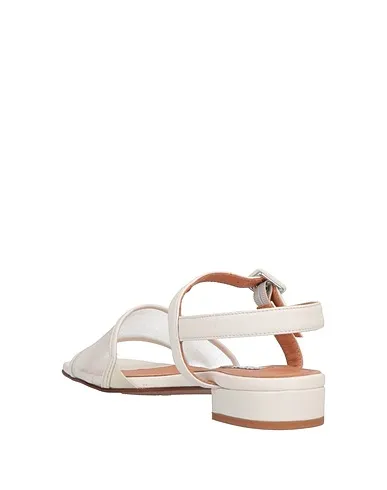 https://images.styletyx.com/images/white-sandals-about-arianne-3261172_3.webp