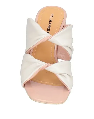 https://images.styletyx.com/images/white-sandals-halmanera-13114373_4.webp
