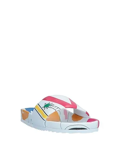 https://images.styletyx.com/images/white-sandals-mira-mikati-13189914_2.webp