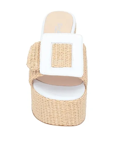 https://images.styletyx.com/images/white-sandals-shana-1286704_4.webp