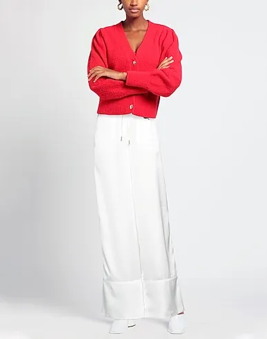 https://images.styletyx.com/images/white-satin-casual-pants-off-white-1911903345_2.webp