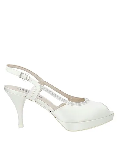https://images.styletyx.com/images/white-satin-sandals-tiffi-2505276_1.webp