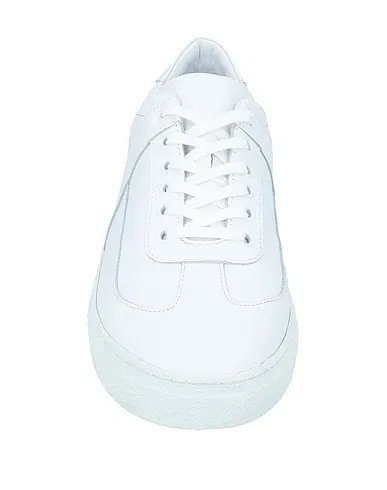https://images.styletyx.com/images/white-sneakers-a-cold-wall-13574946_4.webp