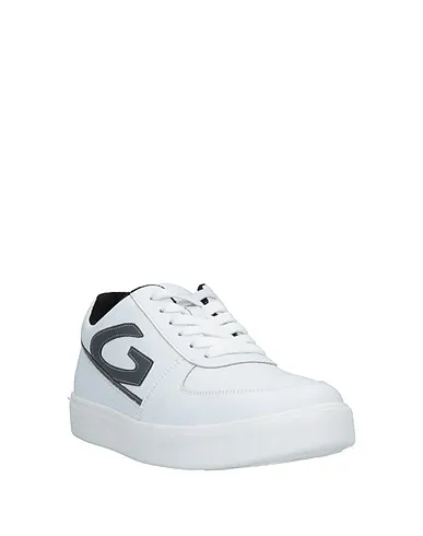 https://images.styletyx.com/images/white-sneakers-alberto-guardiani-3162357_2.webp